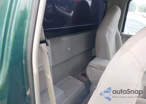 2000 Ford Ranger Xl/Xlt from USA, damaged, VIN 1FTYR10V0YTA11066